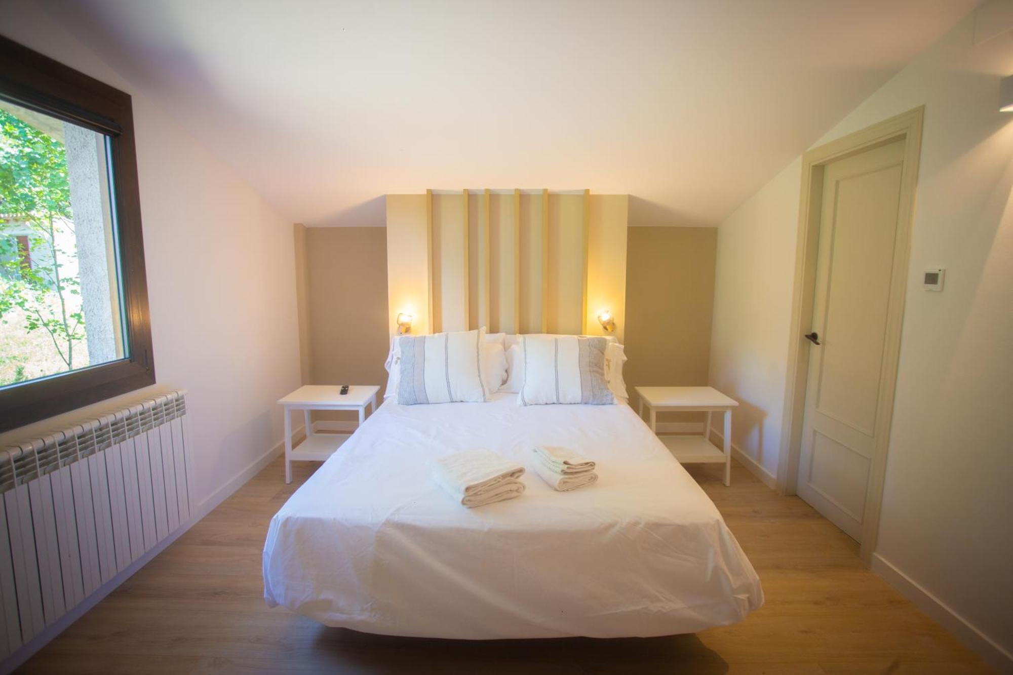 L'Indret Del Pedraforca Adults Only Hotel Saldes Exterior photo