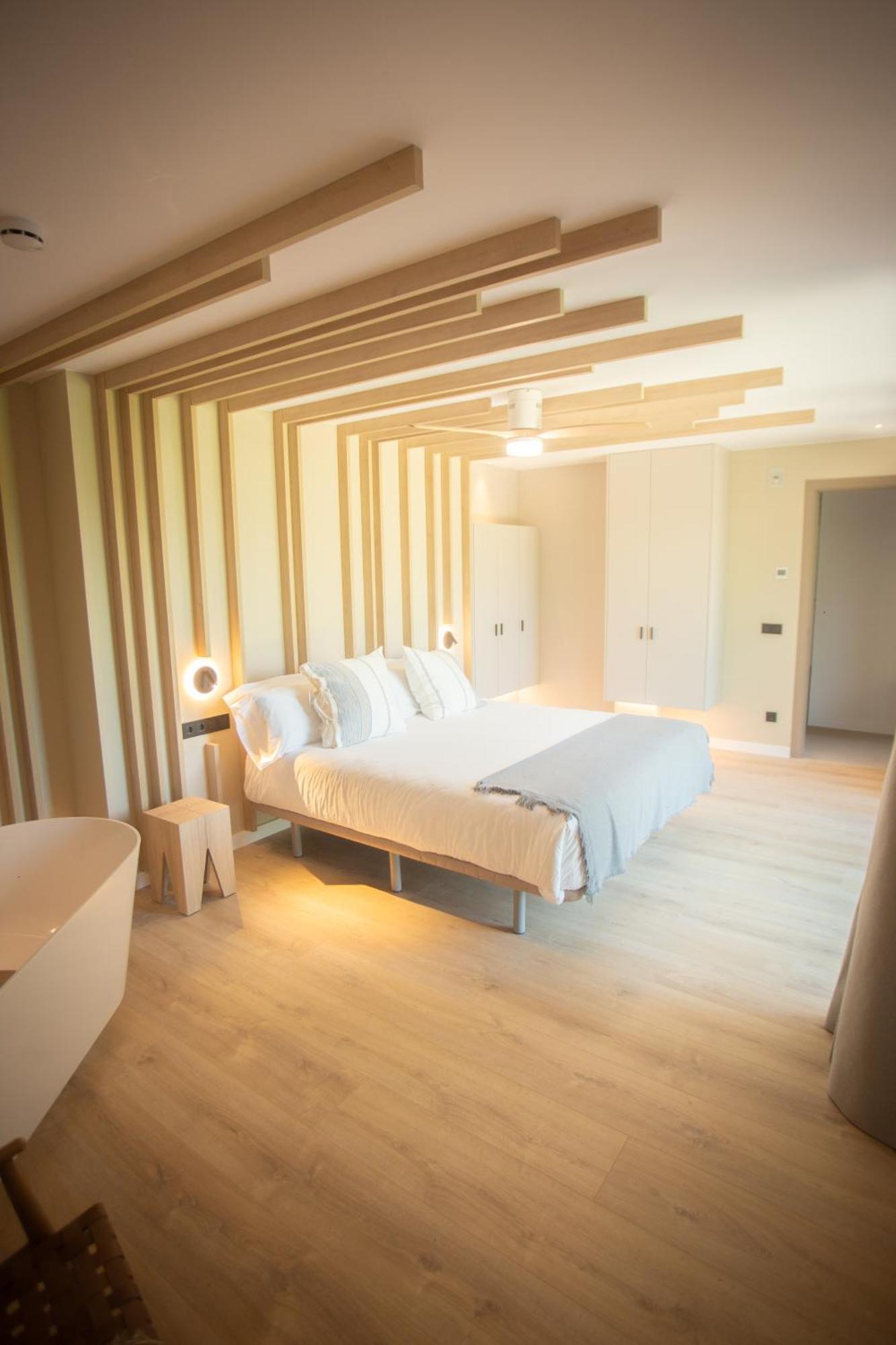 L'Indret Del Pedraforca Adults Only Hotel Saldes Exterior photo